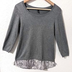 White House Black Market Gray Faux Layered Snakeskin Shirttail Sweater Size XS